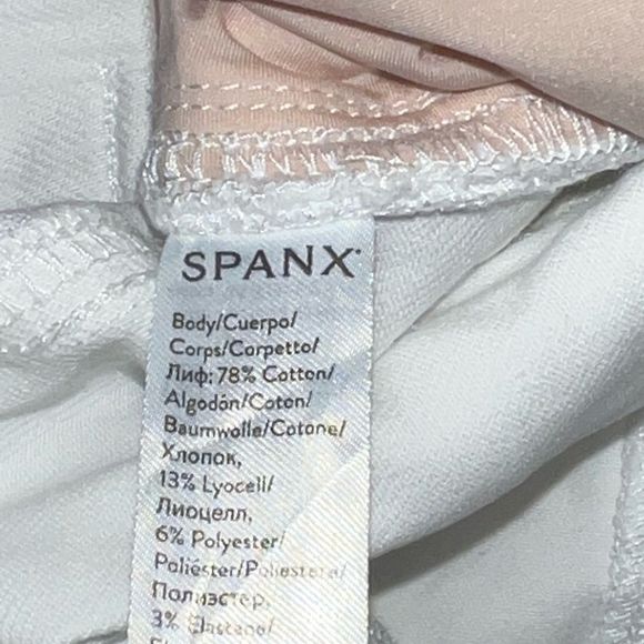 Spanx White Denim crop Flare Raw Hem Jeans Womens Sz XL - Picture 7 of 9